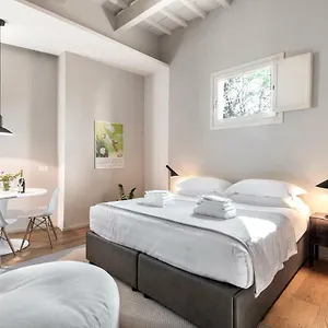 https://relax-suites.it-tuscanyhotel.com
